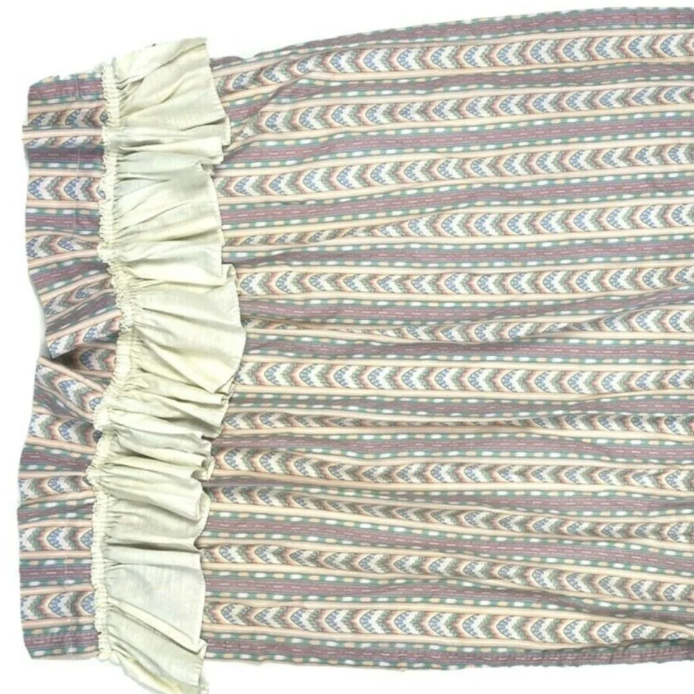 2 Custom Made Vintage 1970s Curtains Drapes Ruffle Majorca Pattern